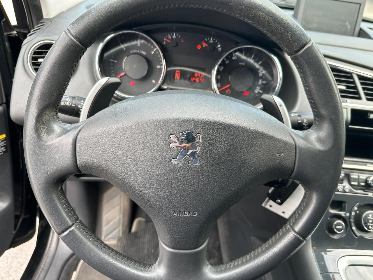 Peugeot 3008 1.6 HDi 110CV cambio robotizzato Premium