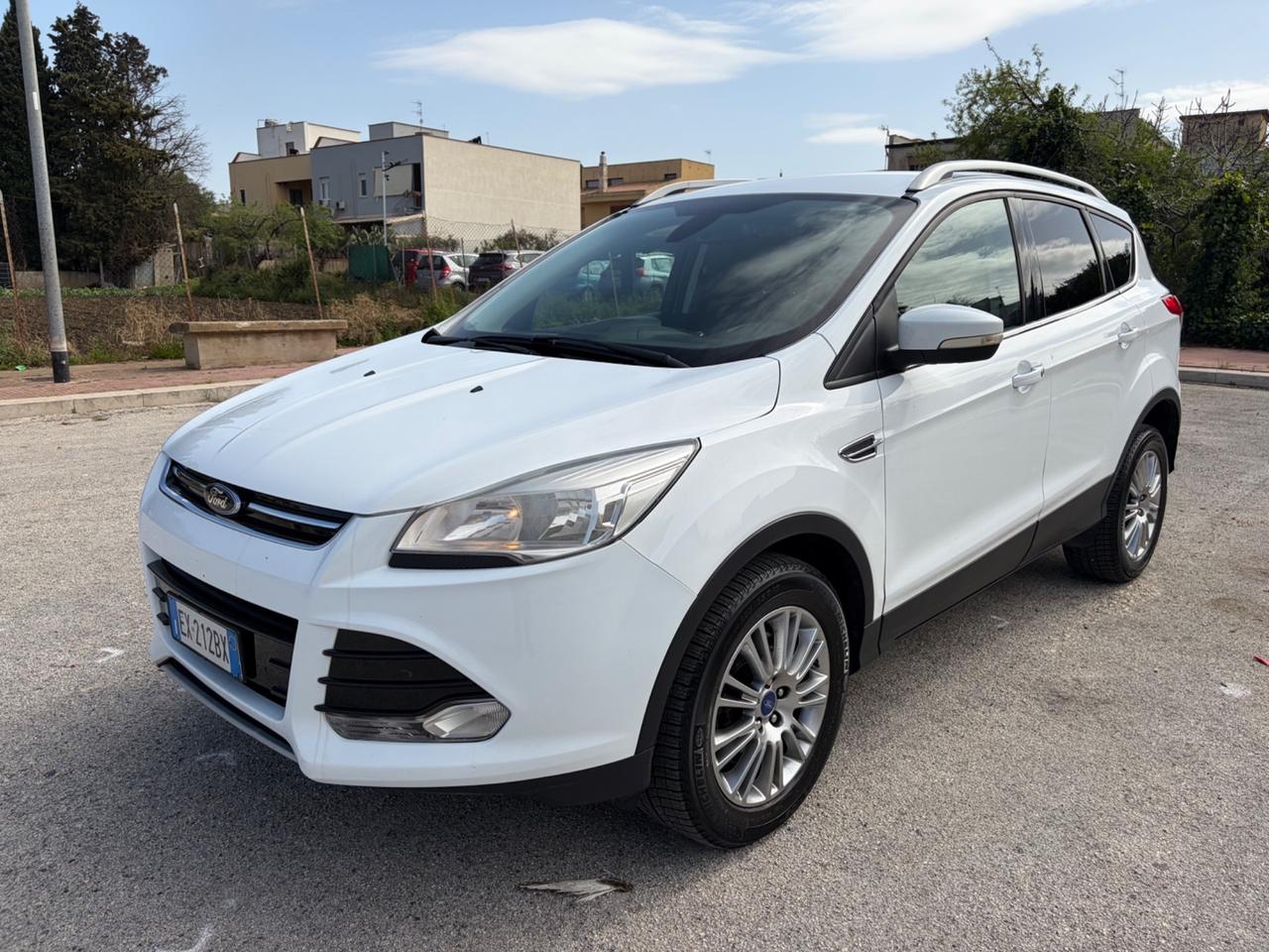 Ford Kuga 2.0 TDCI 115 CV 2WD Titanium
