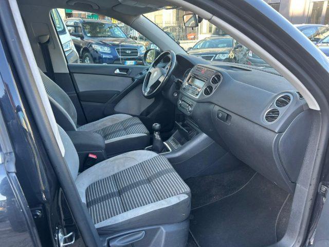 VOLKSWAGEN Tiguan 2.0 TDI DPF 4MOTION Sport & Style