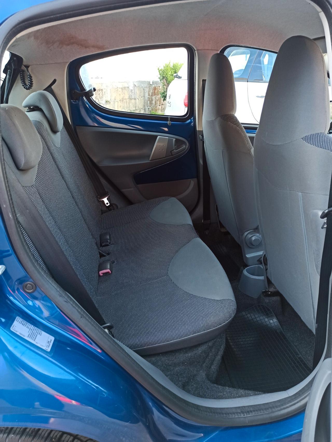 Peugeot 107 1.0 68CV 5p. Plaisir