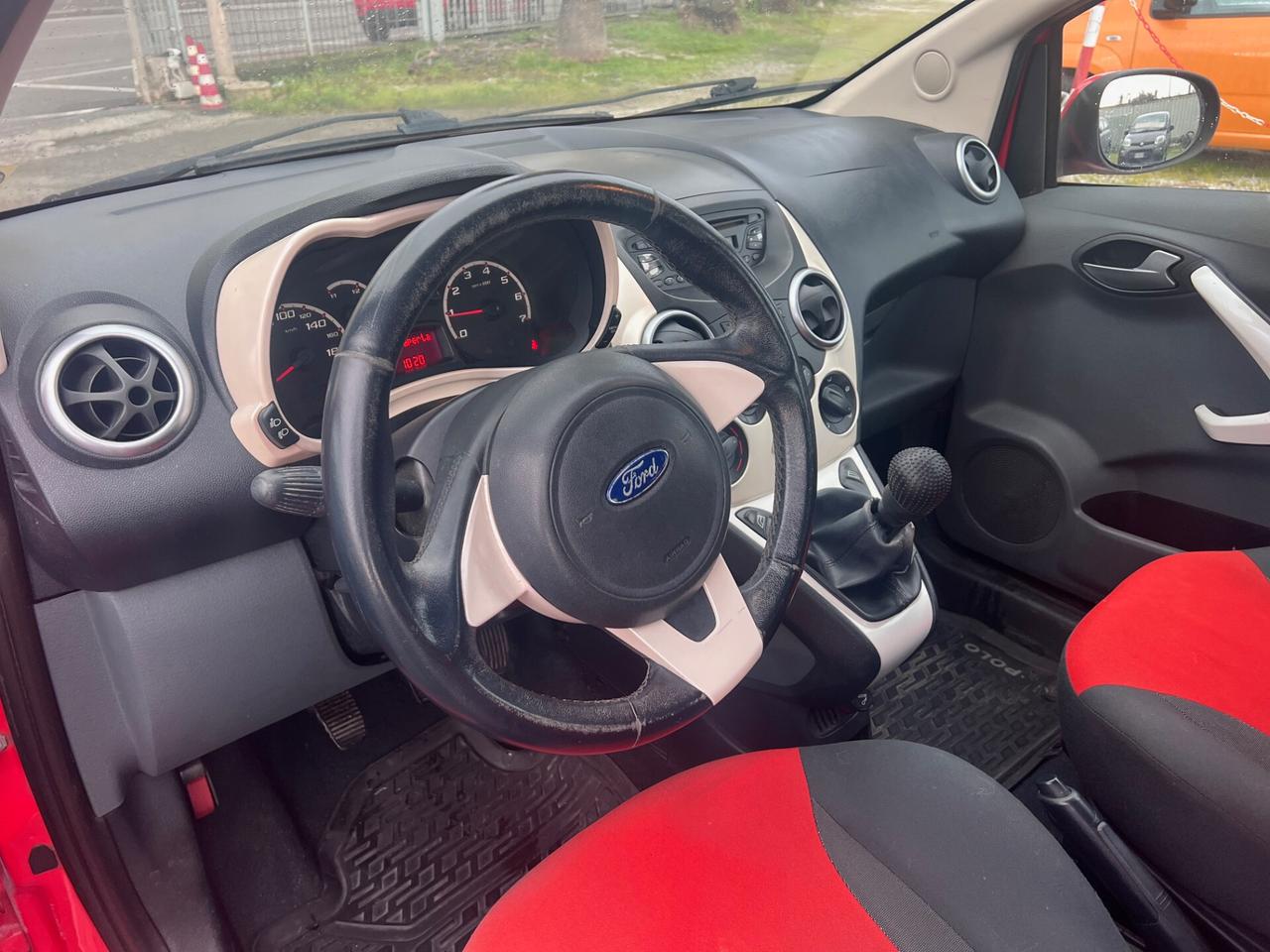 Ford Ka 1.3 TDCi 75CV Titanium