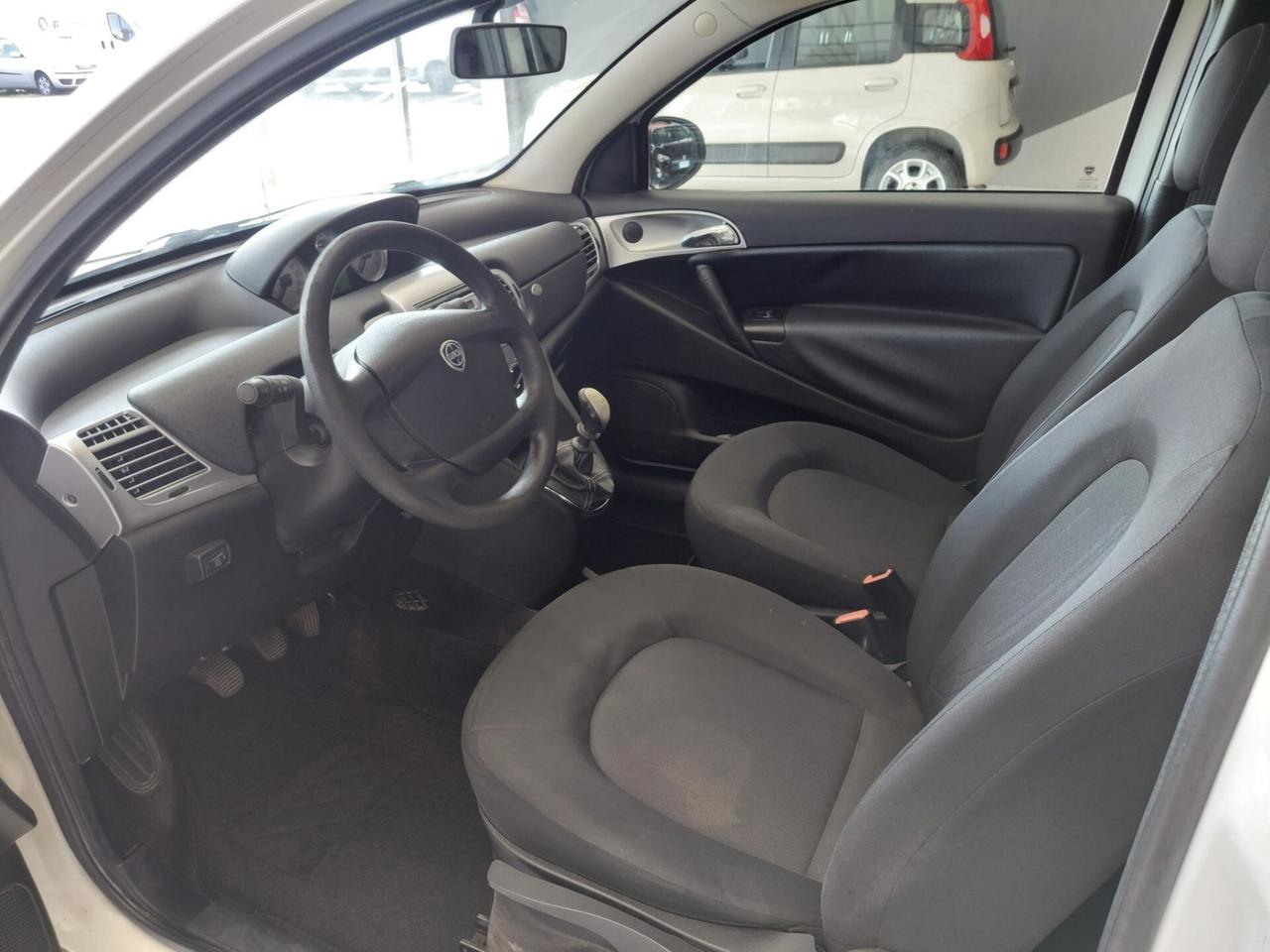 Lancia Ypsilon 1.4 Unyca Ecochic GPL KM: 203.180