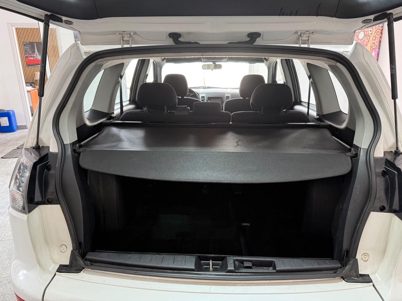 Mitsubishi Outlander 2.0 DI-D Invite DPF