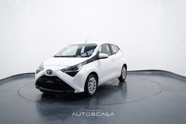 TOYOTA Aygo 1.0 VVT-i 72cv 5 porte X-Play