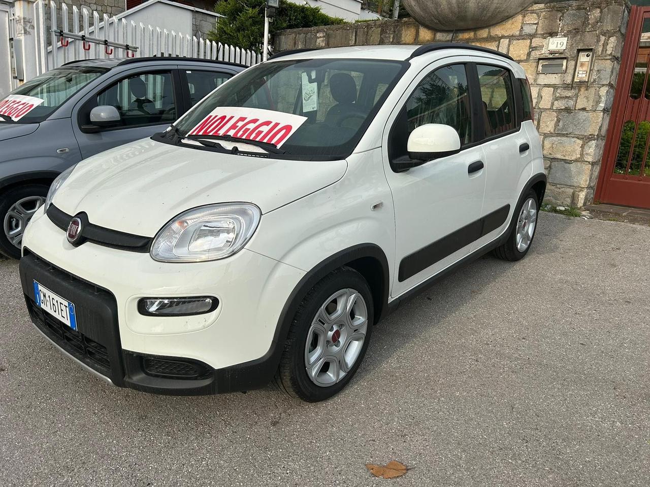 Fiat Panda 1.0 FireFly S&S Hybrid Neopatentati