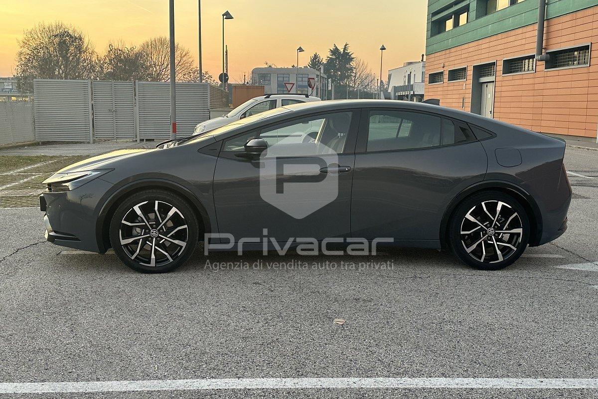 TOYOTA Prius 2.0 Plug-in Hybrid Lounge