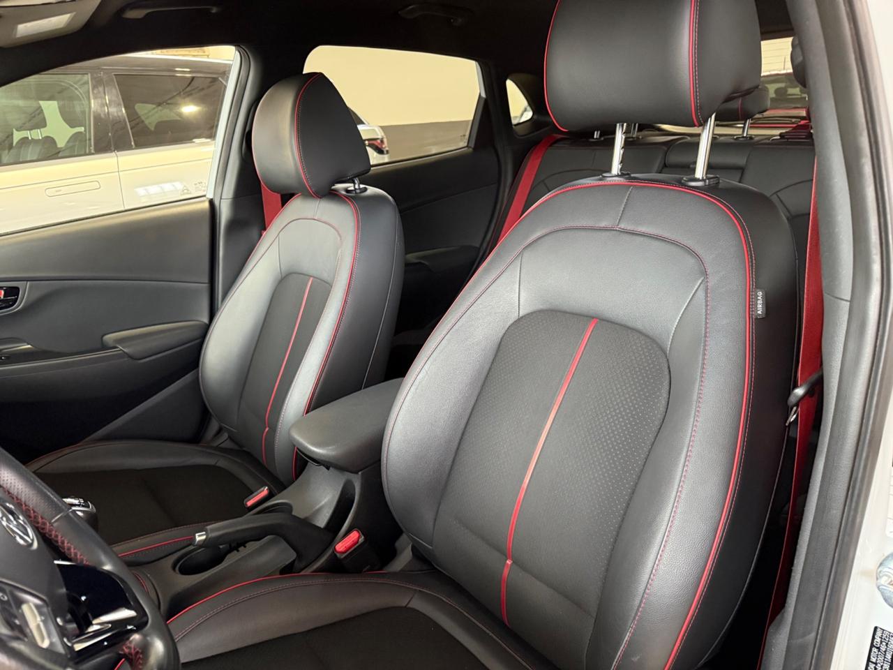 Hyundai Kona 1.0 T-GDI Xpossible