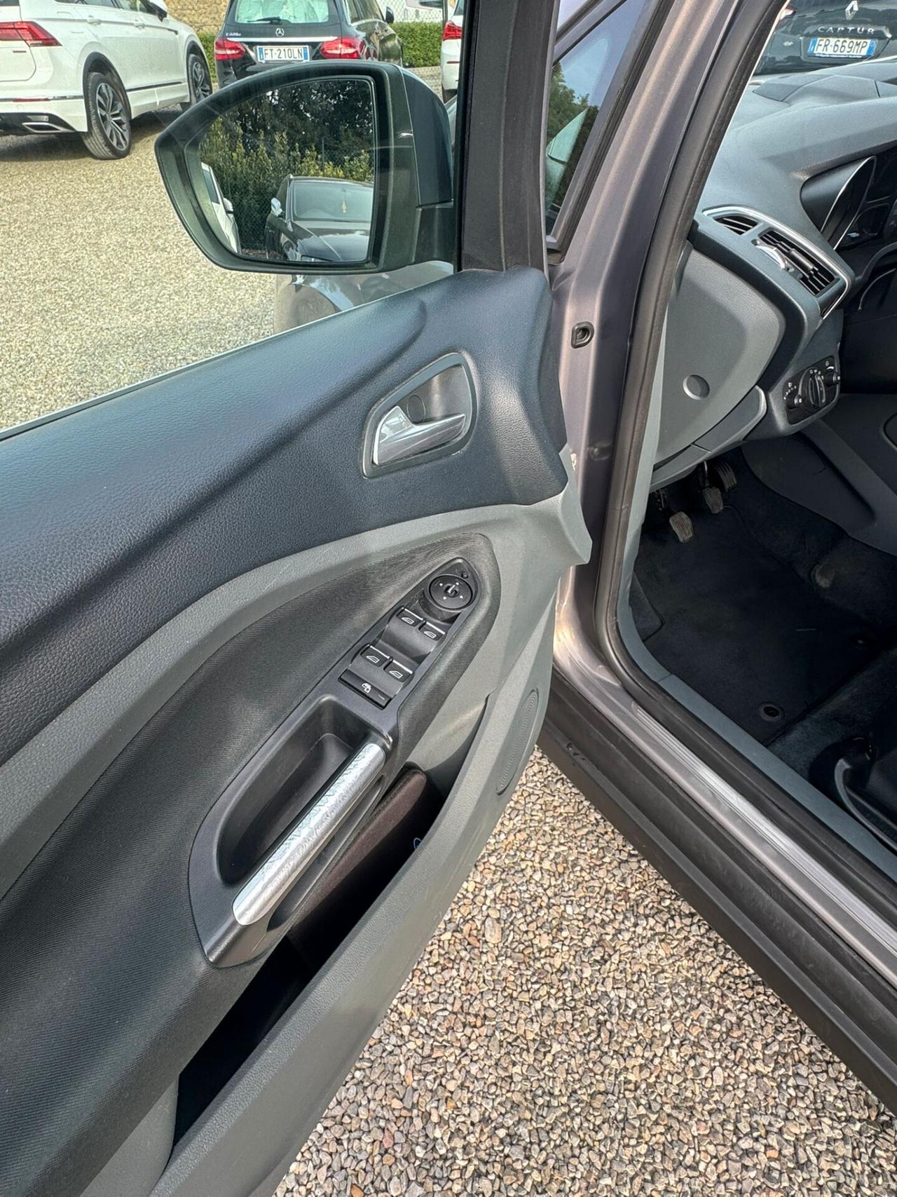 Ford Grand C-Max 7 POSTI !!! 1.6 TDCi 115CV Titanium TUTTI TAGLIANDI CERTIFICATI !!