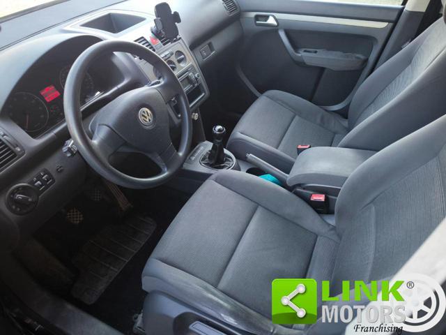 VOLKSWAGEN Touran 1.6 Trendline 7 POSTI