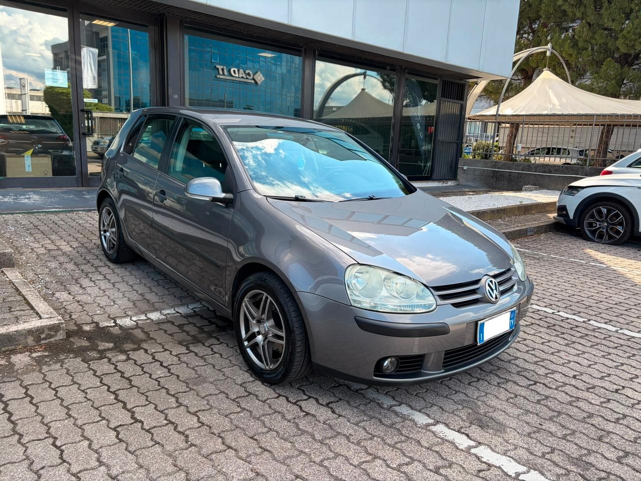 Volkswagen Golf 5p 1.9 tdi Comfortline - GRANDINATA