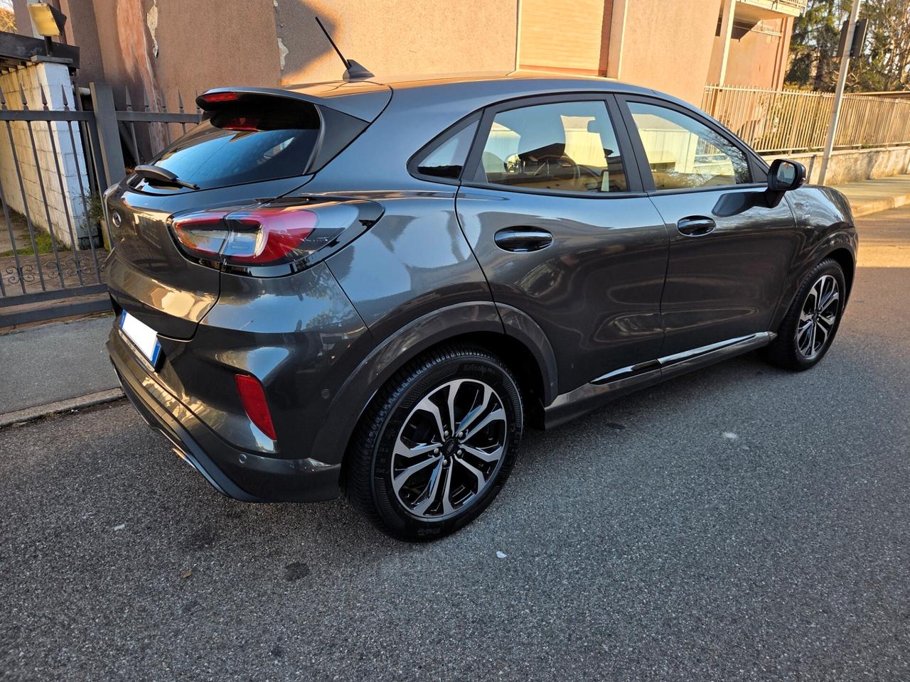 Ford Puma 1.0 EcoBoost Hybrid 125 CV S&S ST-Line