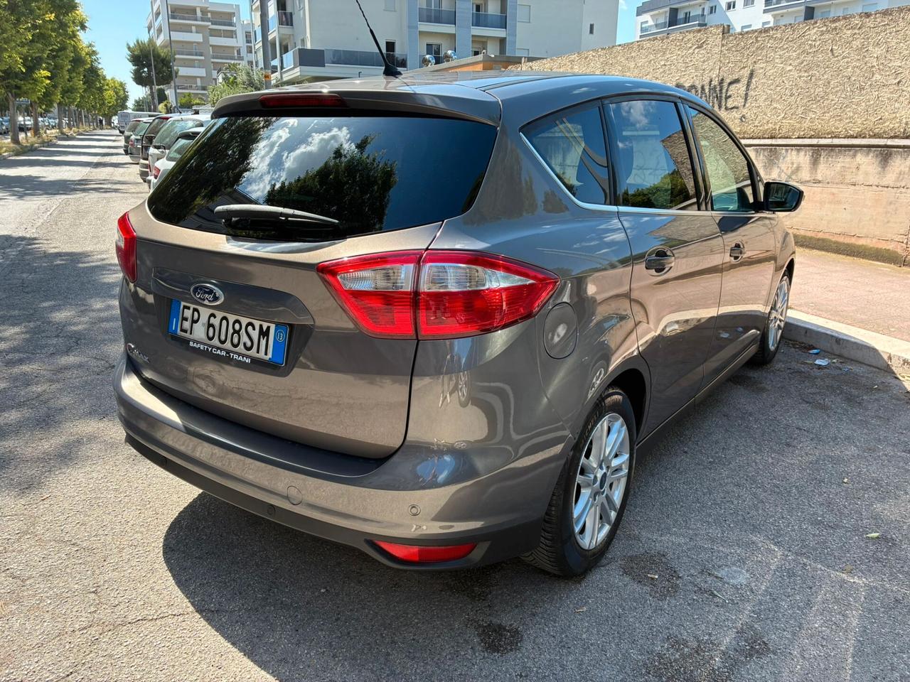 Ford C-Max1.6TDCi115CV Navi perfetta-13