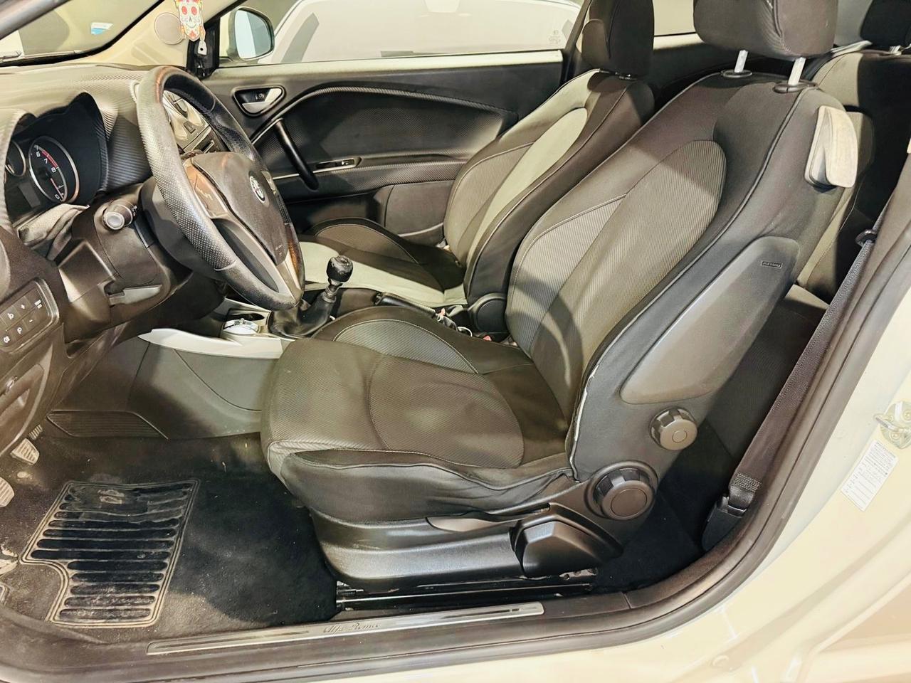 Alfa Romeo MiTo 1.4 79 CV GPL *