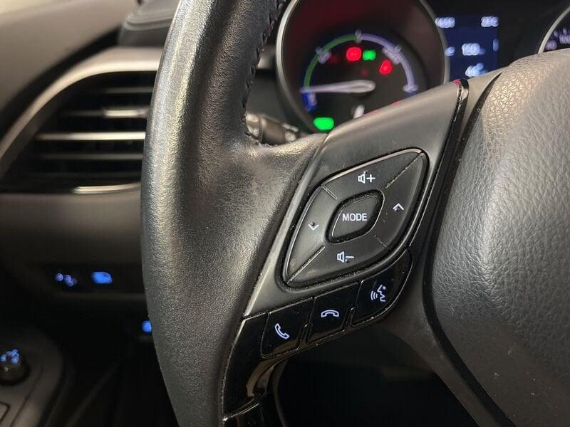 Toyota C-HR 1.8 Hybrid E-CVT Active