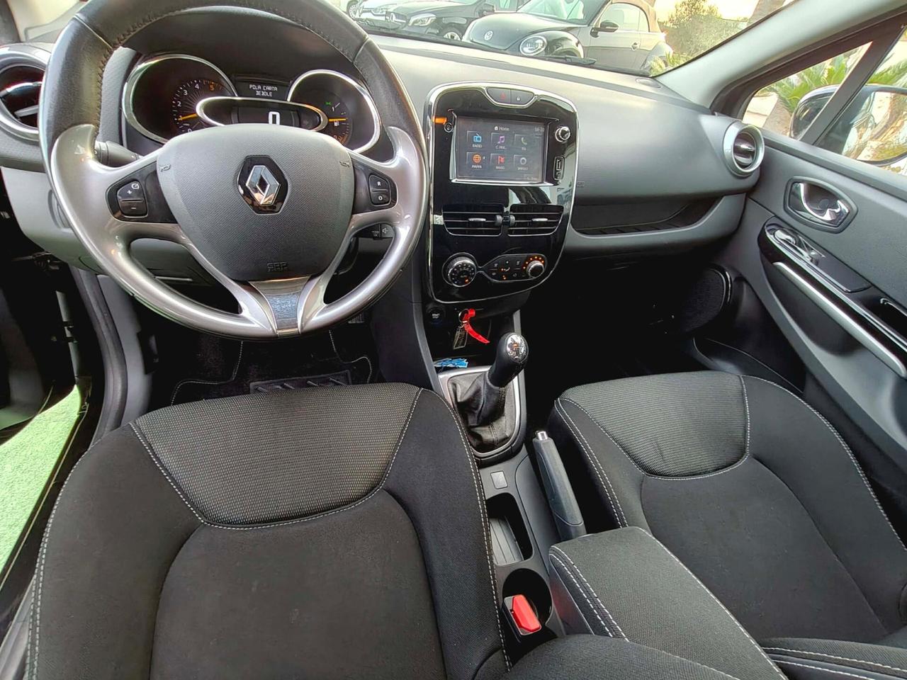 Renault Clio 1.5 dCi 8V 75CV 5 porte Costume National - 2015