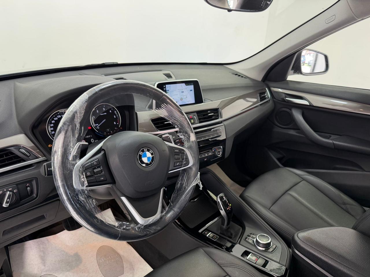 Bmw X1 sDrive18d xLine-AUTOMATICA-LED-2019