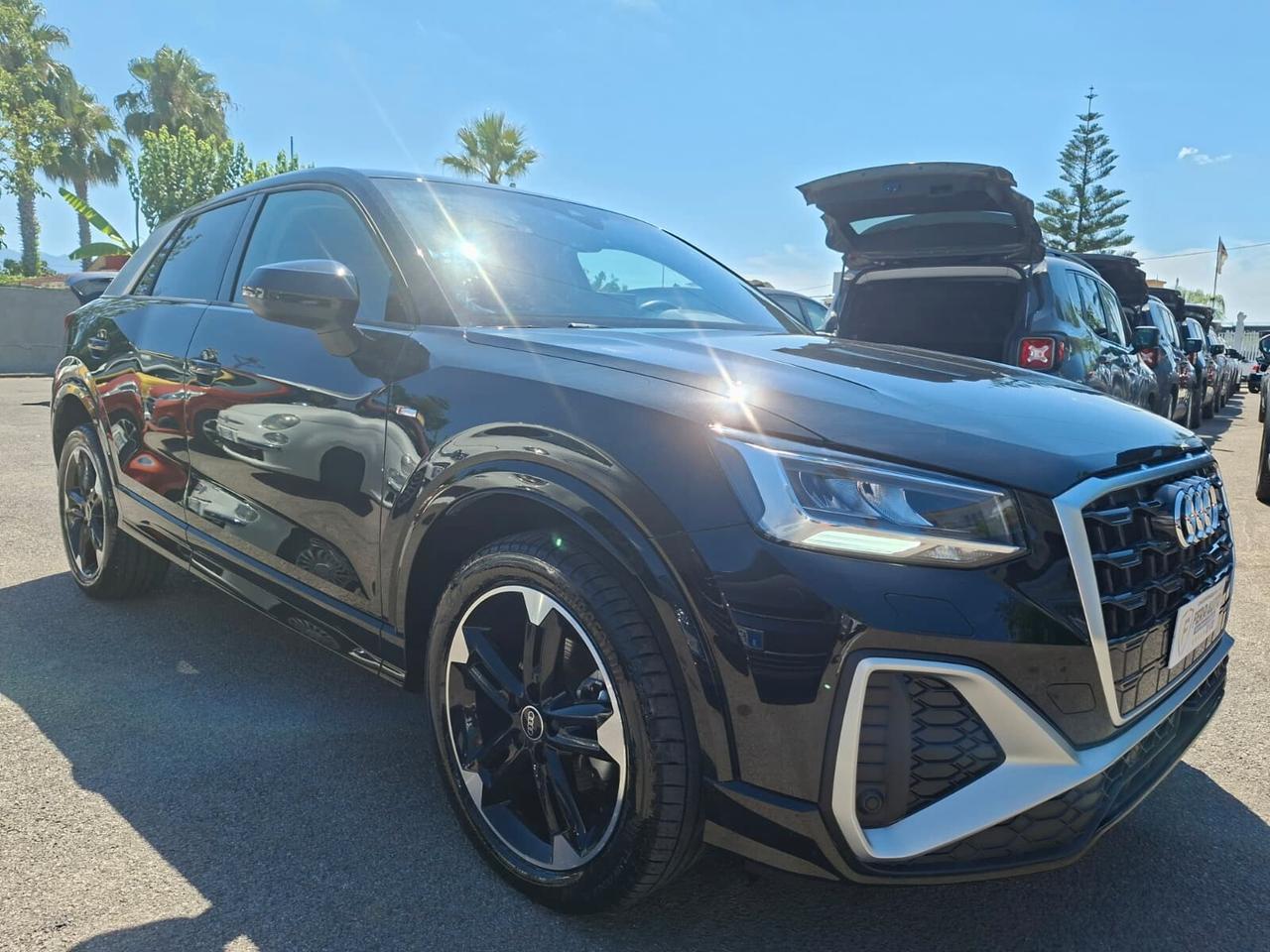 AUDI Q2 30 TDI IDENTITY BLACK FULL