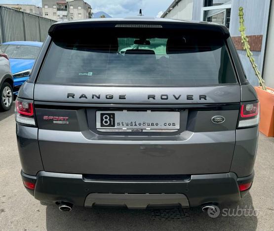 LAND ROVER Range Rover Sport 3.0 TDV6 HSE Dynami