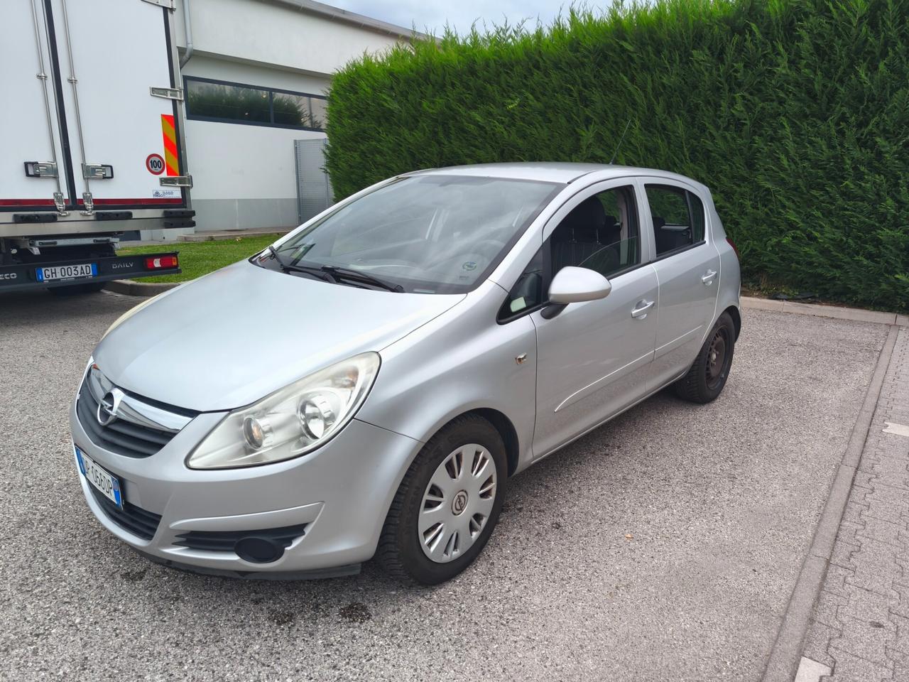 Opel Corsa 1.2 neopatentati garanzia
