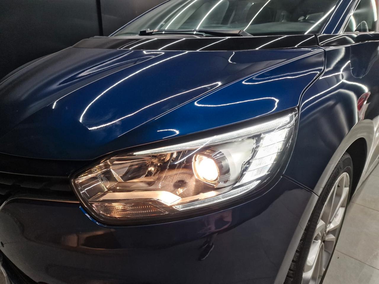 Renault Scénic 1.5 dCi 8V 110 CV Energy Sport Edition2