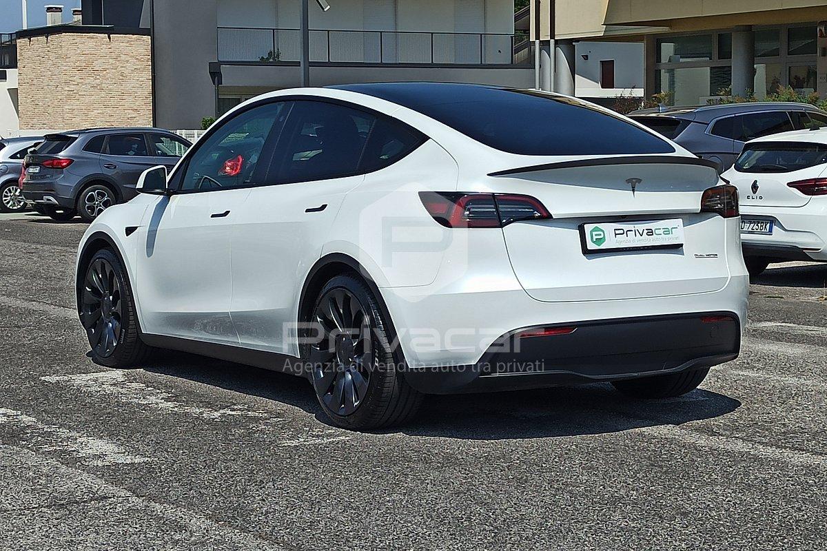 TESLA Model Y AWD Performance