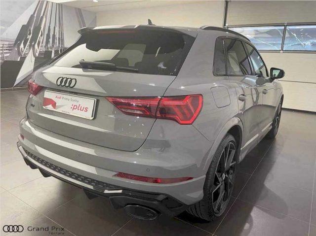 AUDI RS Q3 quattro S tronic