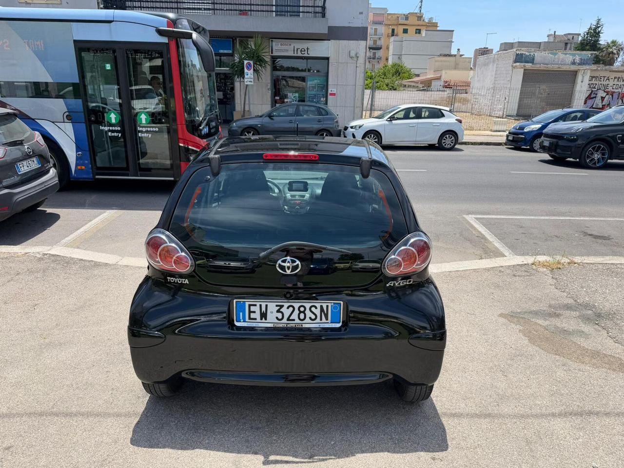 Toyota Aygo 1.0 12V VVT-i 5 porte Now Connect