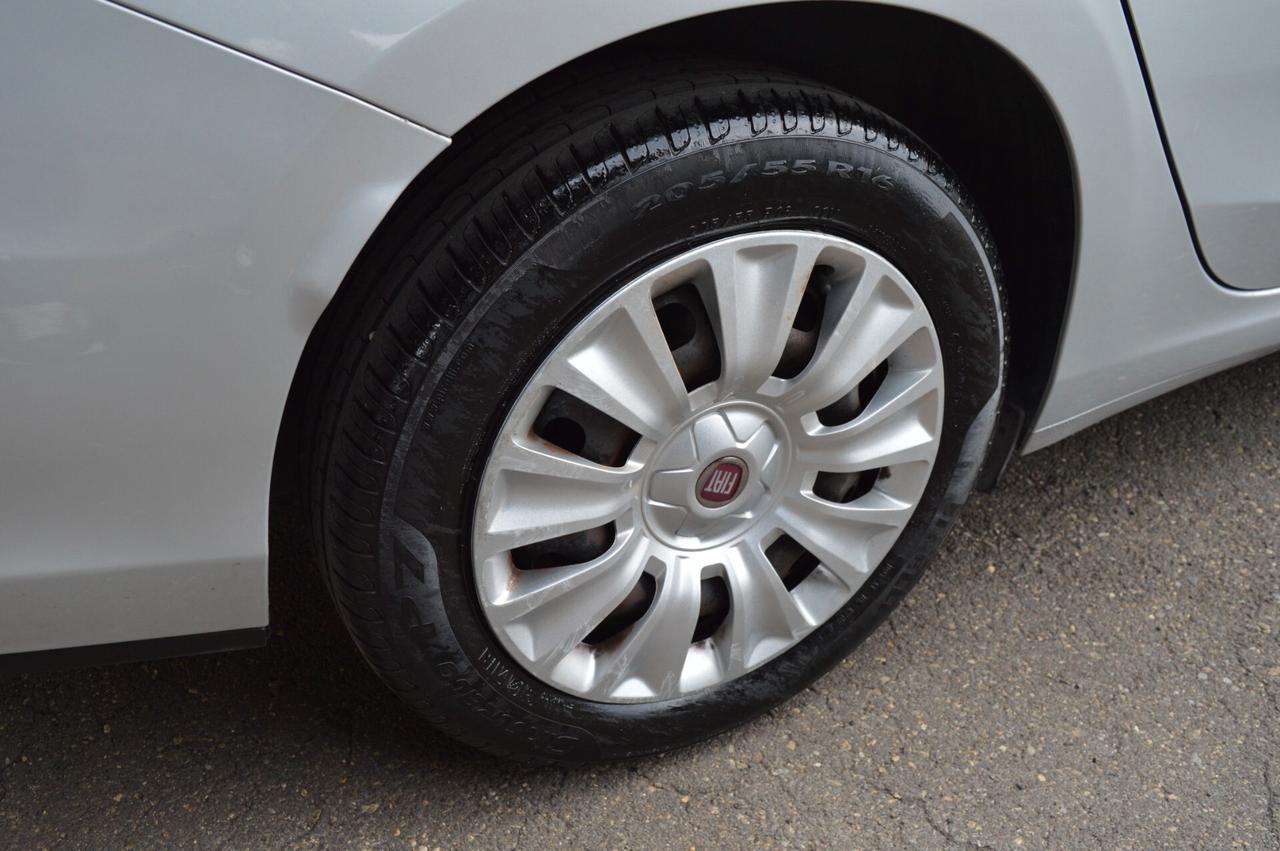 Fiat Tipo 1.3 Mjt S&S SW Lounge