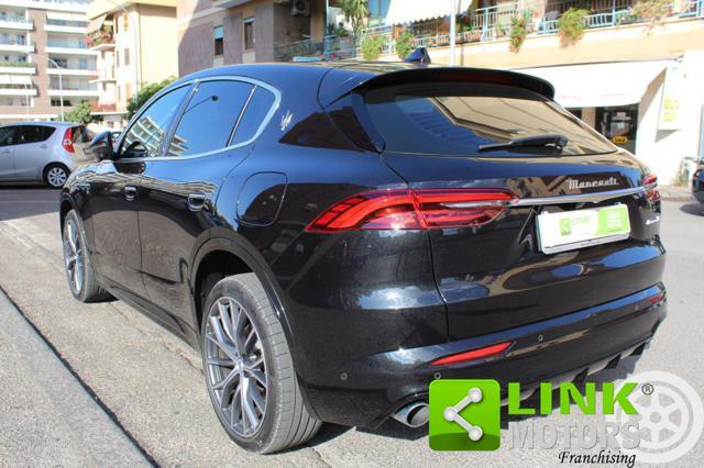 MASERATI Grecale MHEV 300 CV AWD GT