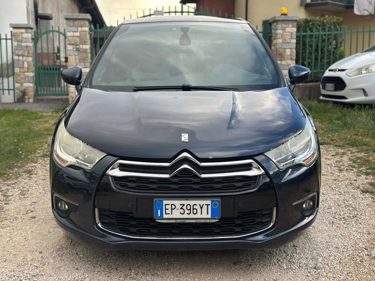 Ds DS4 1.6 e-HDi 115 SO CHIC KMCERT GARANZ UNICOPR