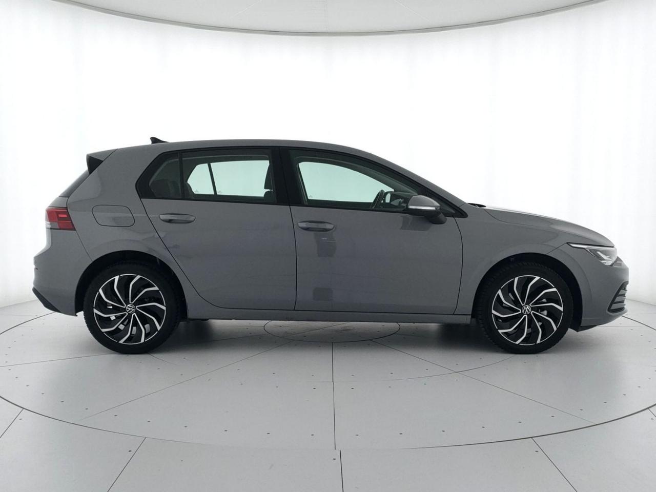 Volkswagen Golf 1.0 tsi evo life 110cv