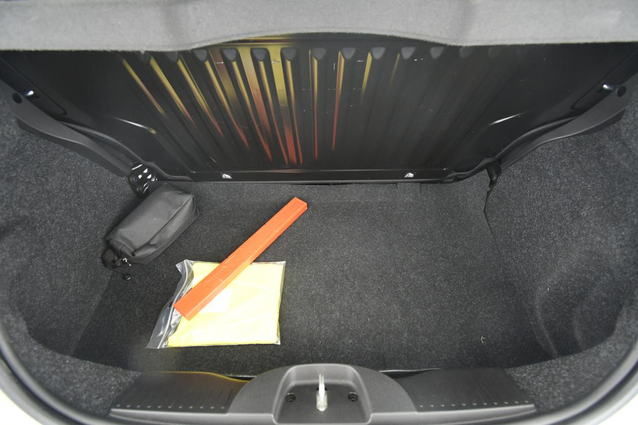 FIAT 500 1.0 hybrid 70cv BLUETOOTH+NEOPATENTATI