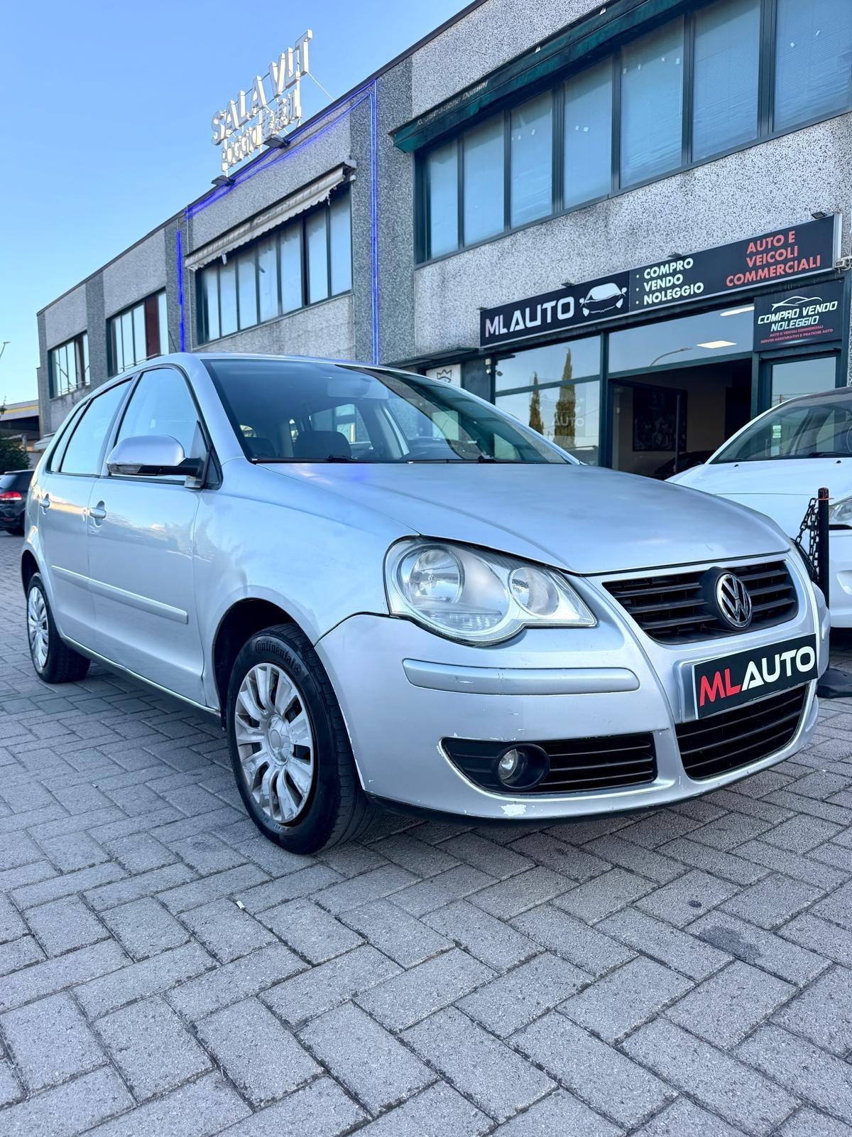 Volkswagen Polo 1.2/64CV 12V 5p. Comfortline . OK NEOPATENTATO