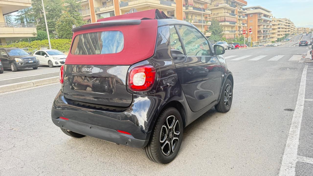 Smart ForTwo 90 0.9 T twinamic cabrio Prime LED NAVI KAMERA PDC BLUETOOTH