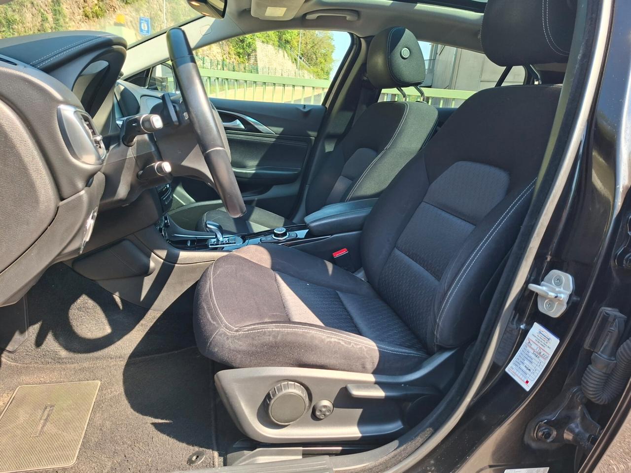 Infiniti QX30 2.2d AUTOMATICO / 4X4 / EURO 6