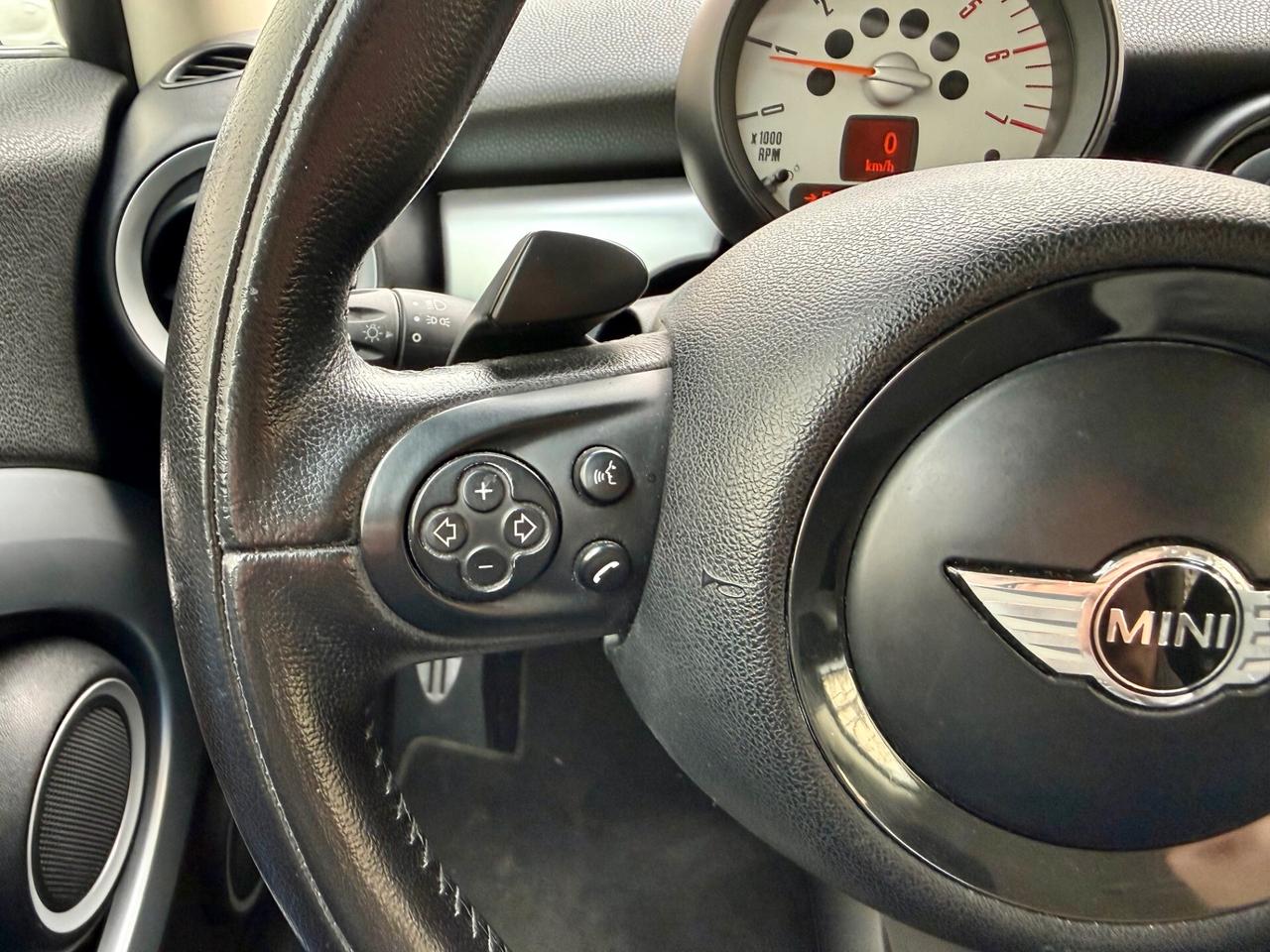 MINI Cooper SD 2.0 auto 143cv