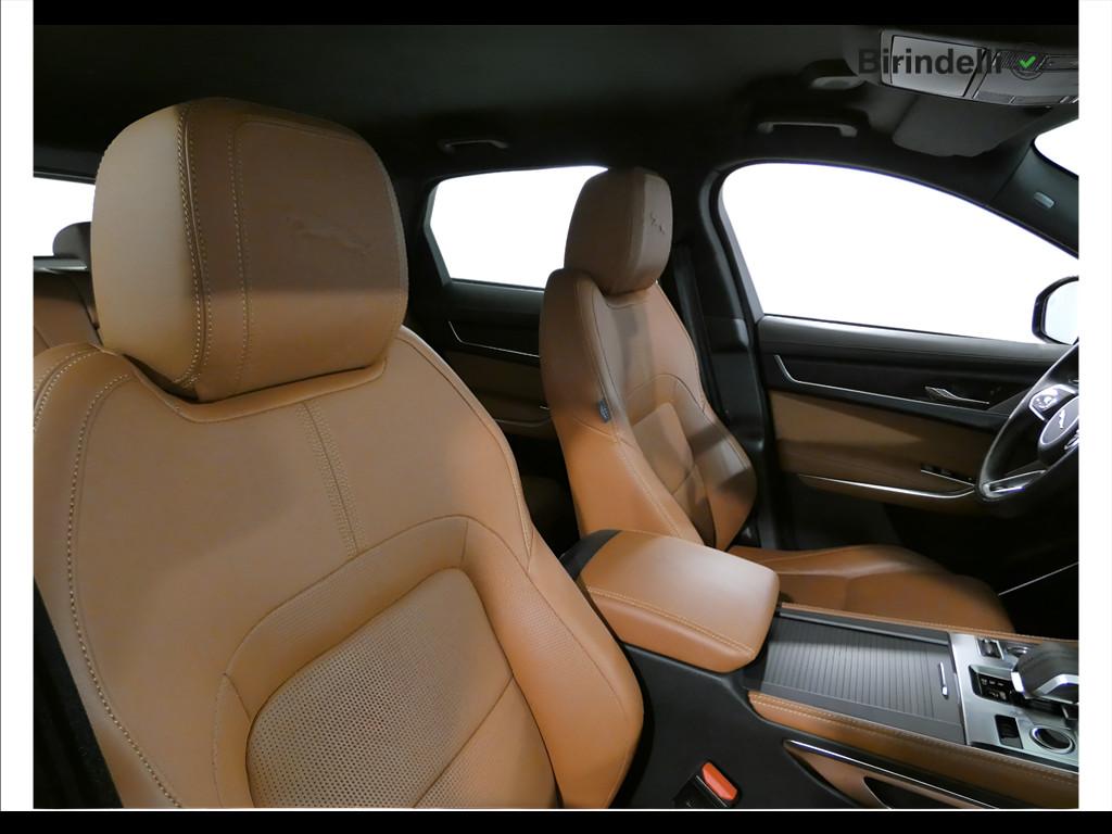 JAGUAR F-Pace (X761) - F-Pace 2.0 250 CV AWD aut. R-Dynamic SE