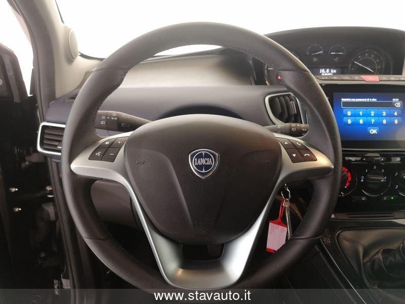 Lancia Ypsilon MY24 1.0 PLA
