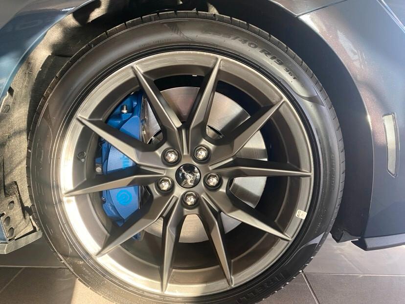 Ford Mustang Fastback 5.0 V8 Dark Horse