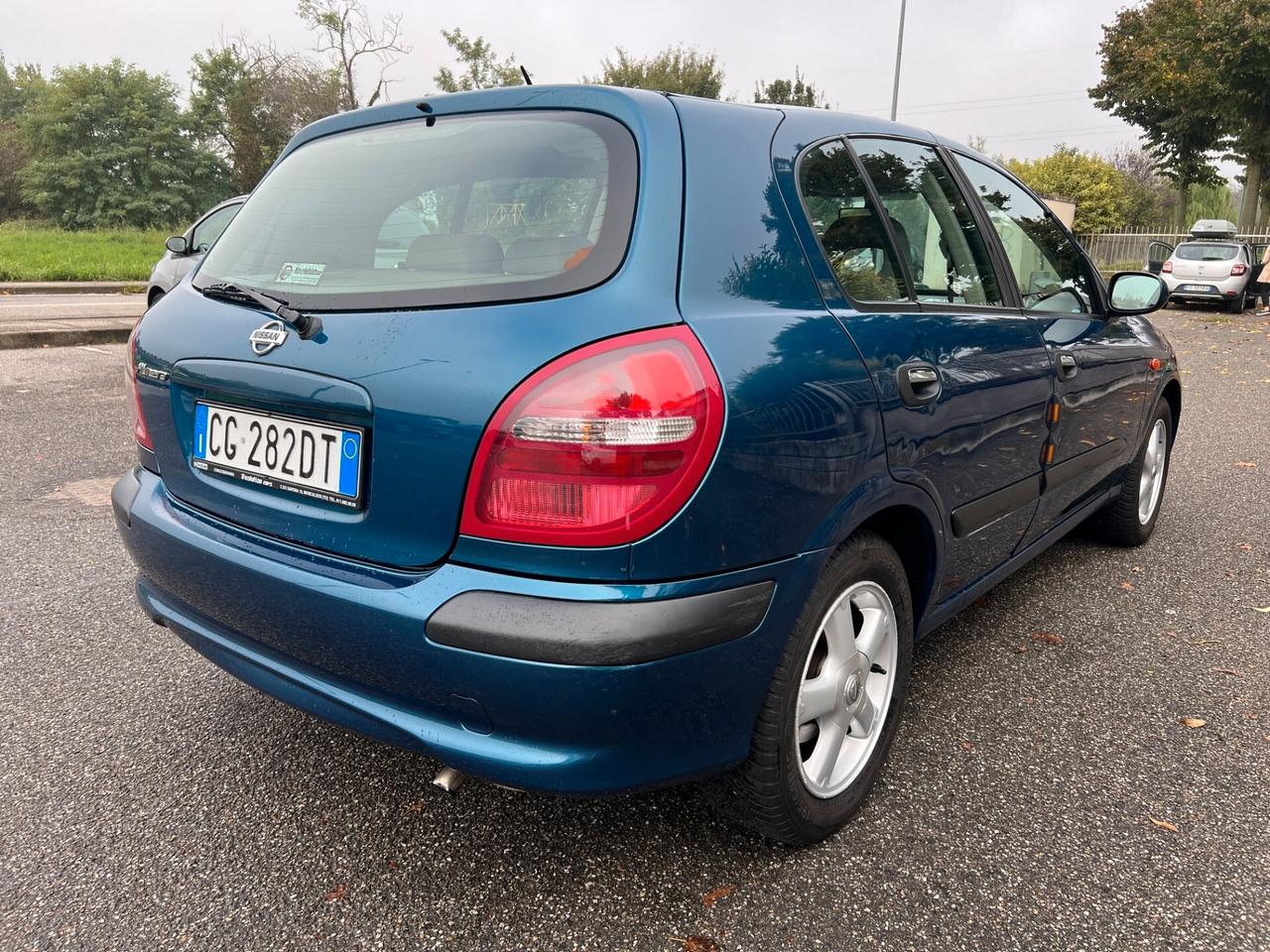 Nissan Almera nissan almera 1.6 5 porte euro 3 adatta a neopatentati