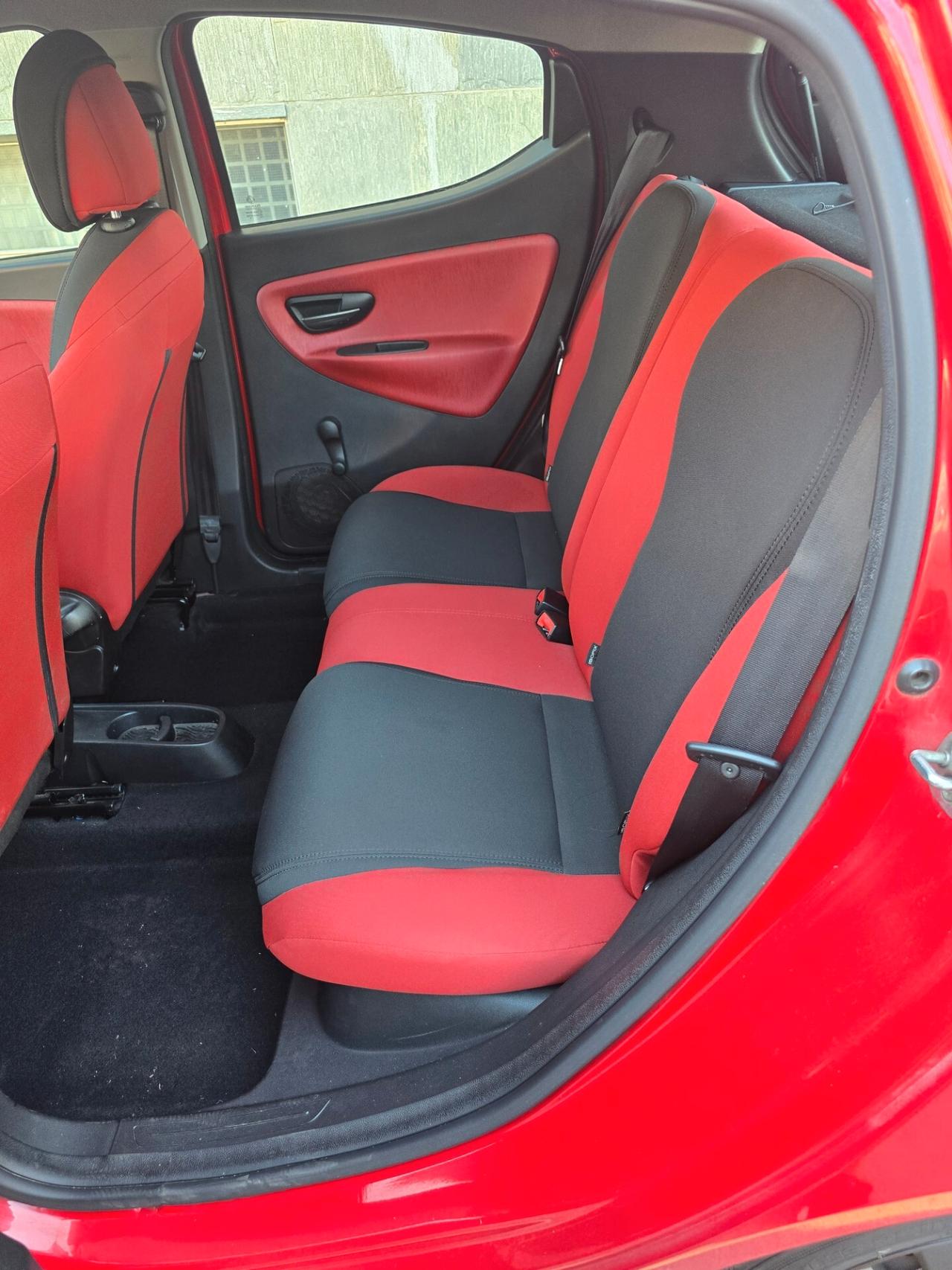 Lancia Ypsilon 1.2 69 CV 5 porte
