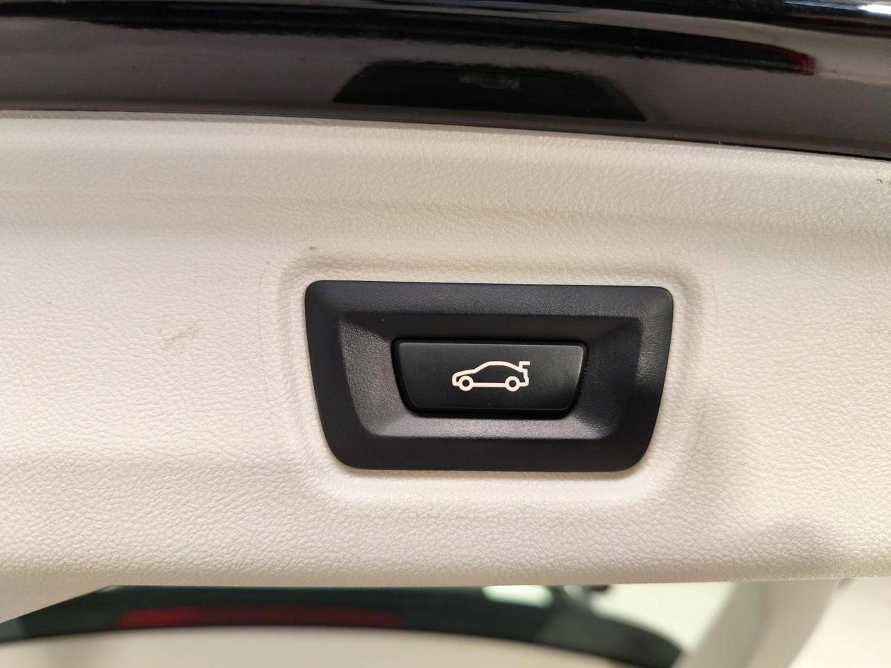 BMW Serie 3 320d Touring 48V