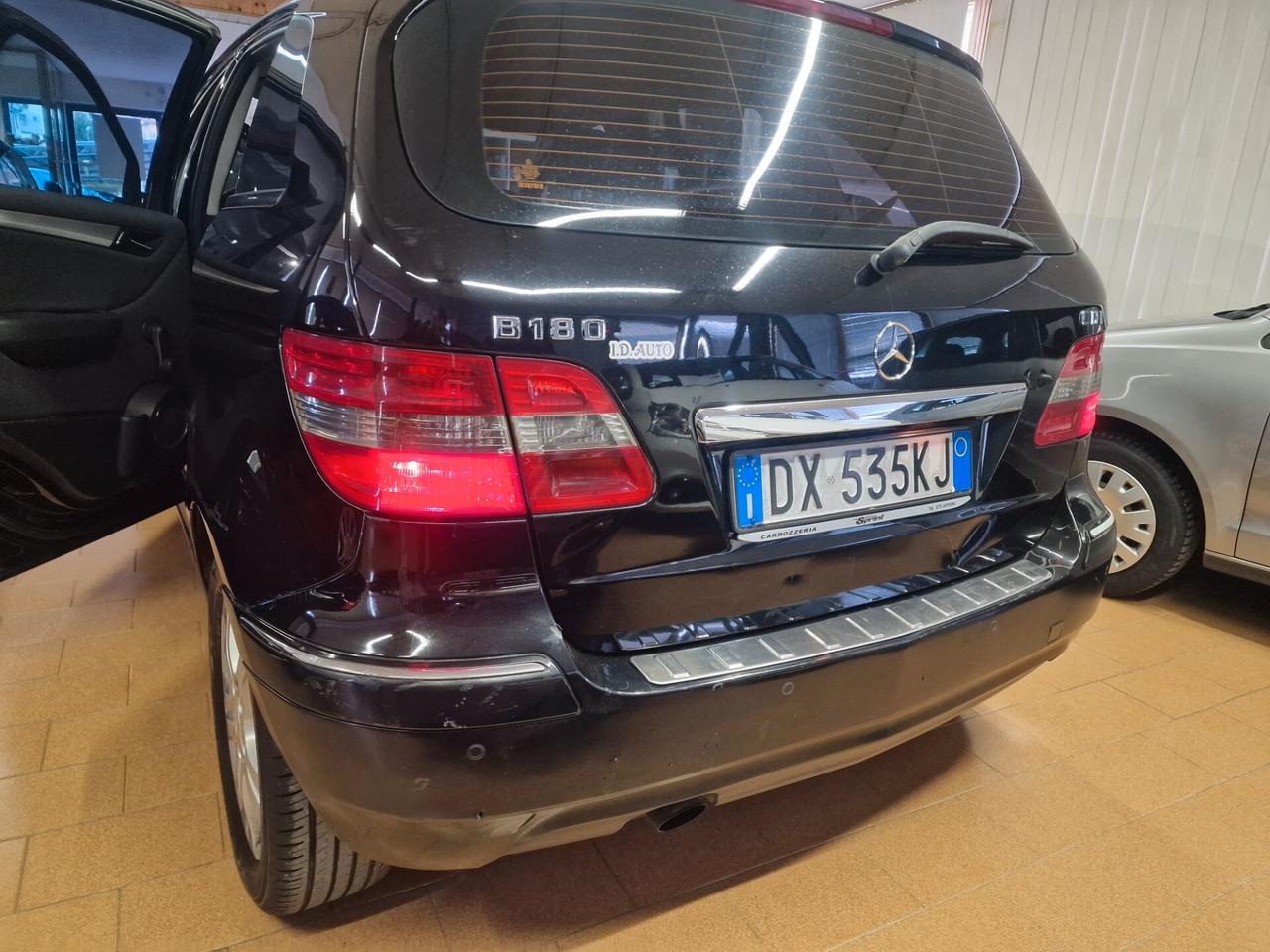 Mercedes-benz B 180 CDI Premuim