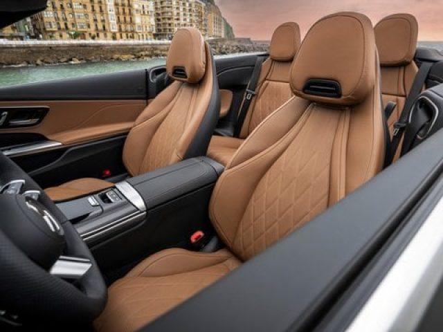 MERCEDES-BENZ CL E 180 Cabrio AMG Line Premium
