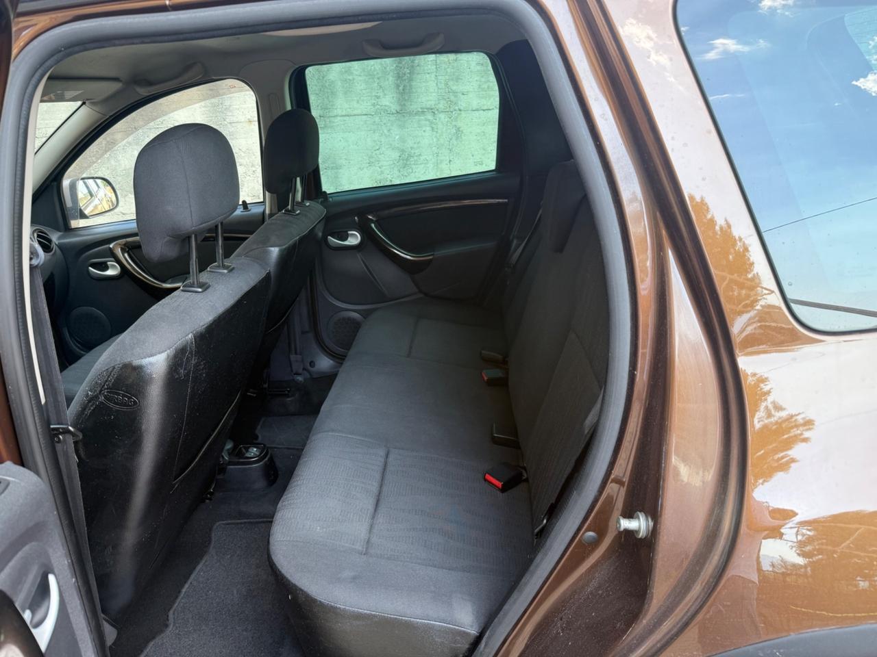 Dacia Duster 1.5 dCi 110CV 4x4 GANCIO TRAINO