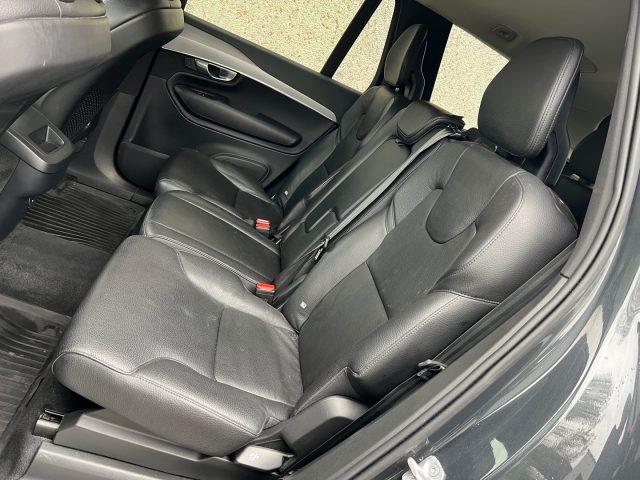VOLVO XC90 B5 (d) AWD Geartronic 7 posti Momentum Pro