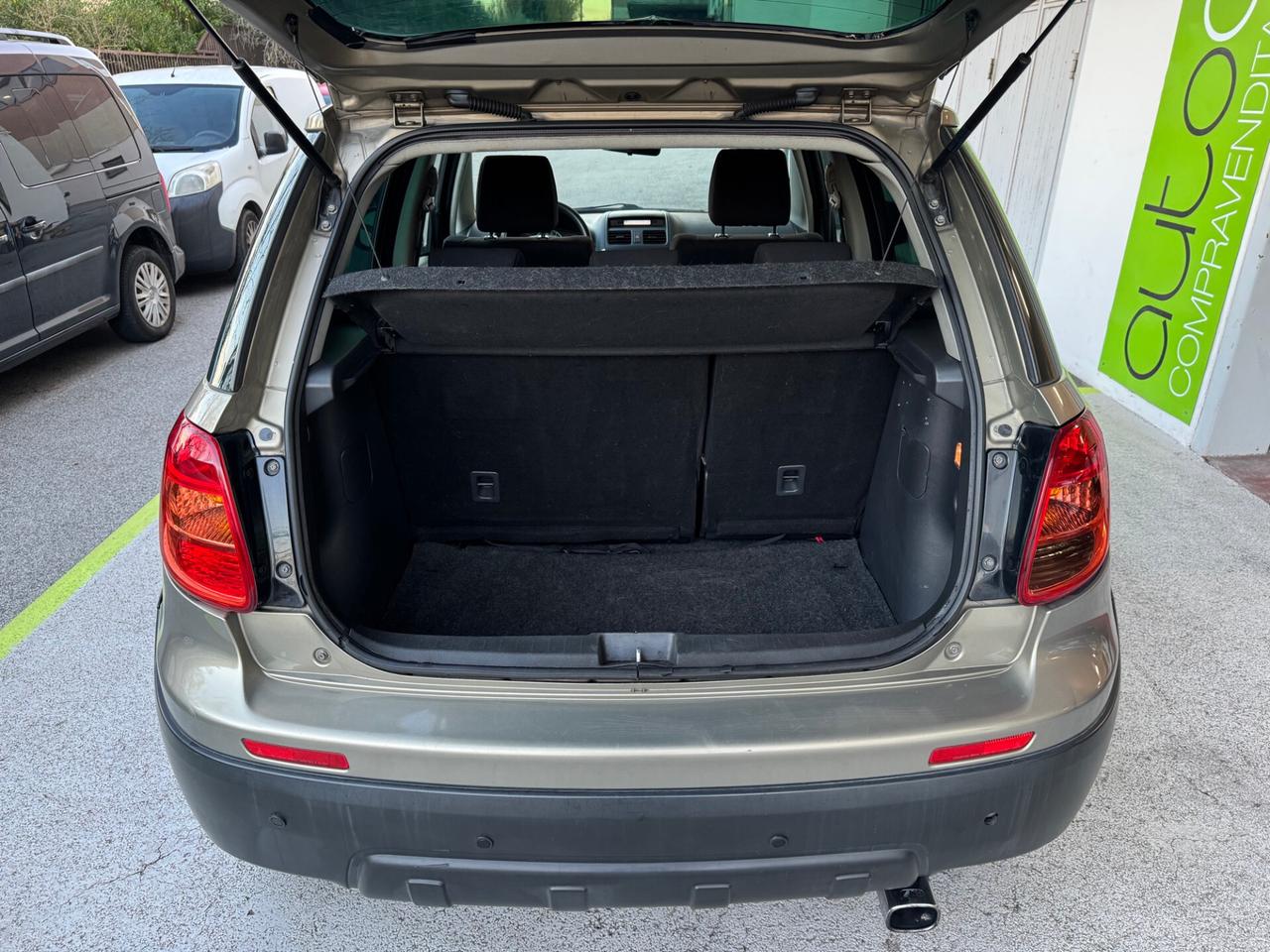 Fiat Sedici 1.9 mjt Dynamic 4x4 120cv UNIPROP.