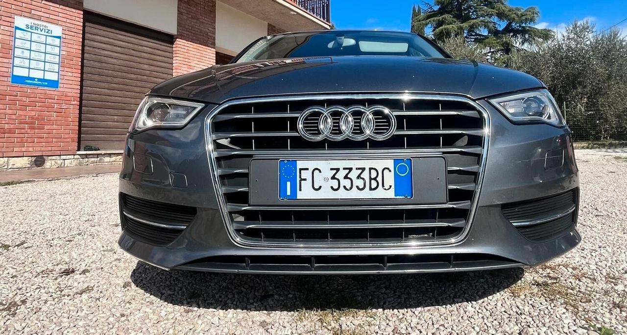 Audi A3 SPB 1.6 TDI clean diesel quattro Attraction