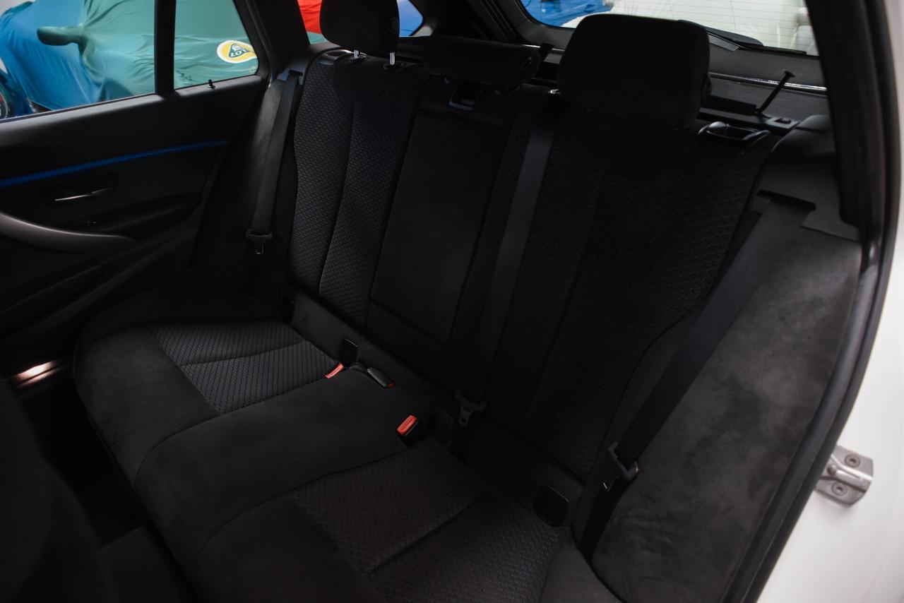 Bmw 320 320d xDrive Touring Msport