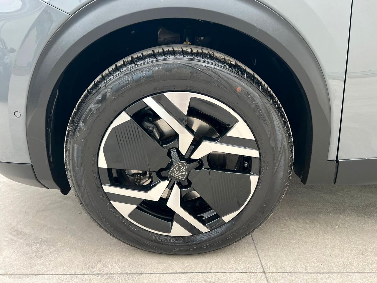 PEUGEOT 2008 1.5 HDI 130CV 2024 ALLURE PACK!!!!!!